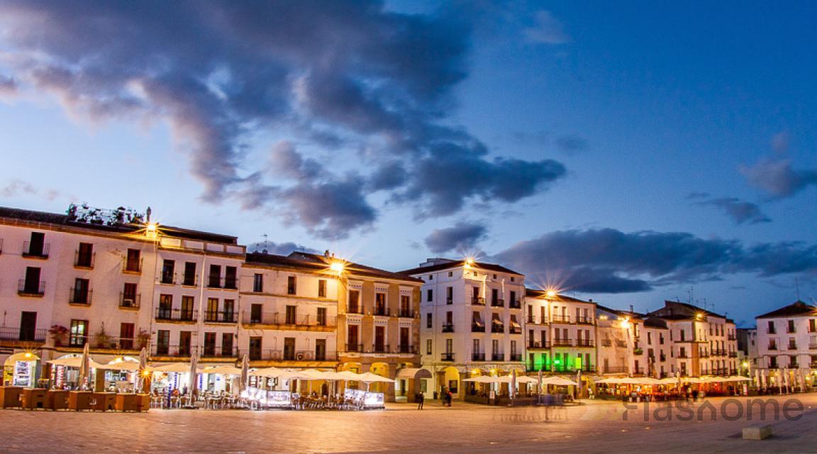 For sale of building in Cáceres