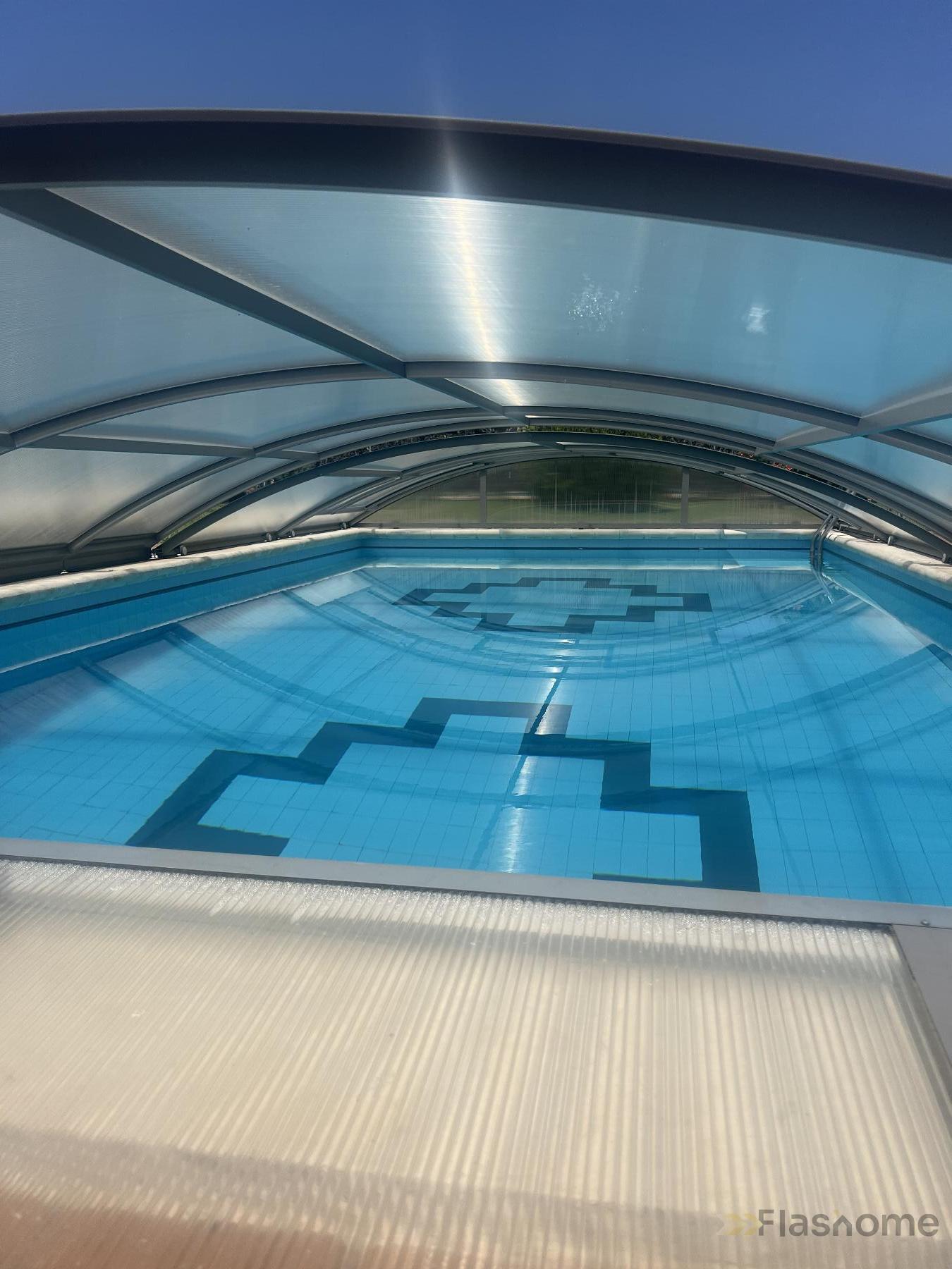 For sale of chalet in Don Benito