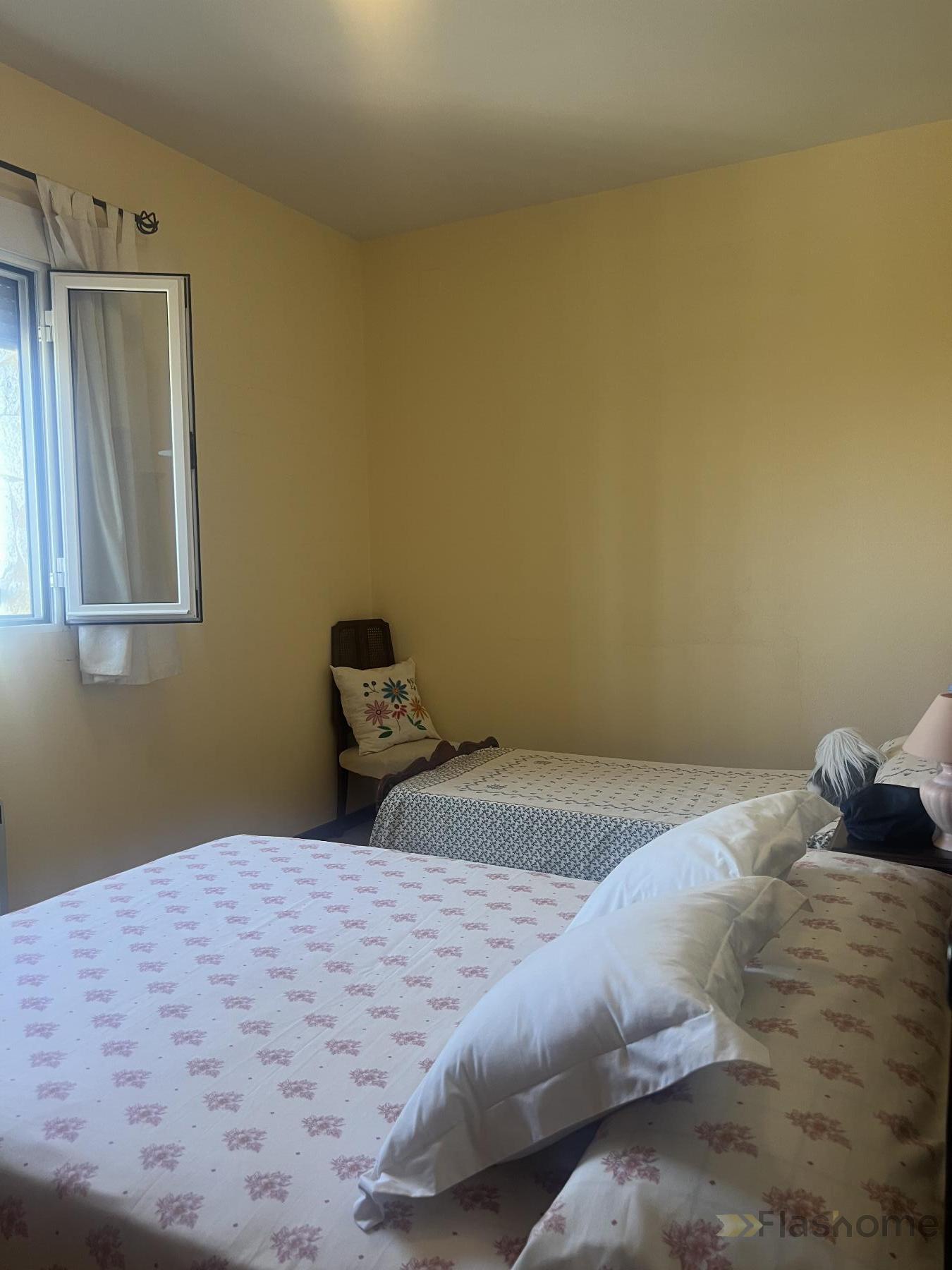 For sale of chalet in Don Benito