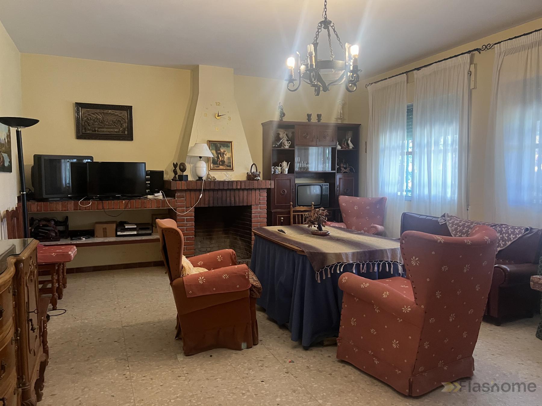 For sale of chalet in Don Benito