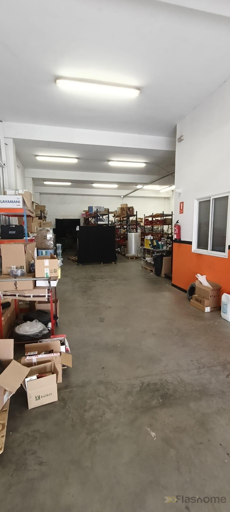 Venta de nave en Don Benito