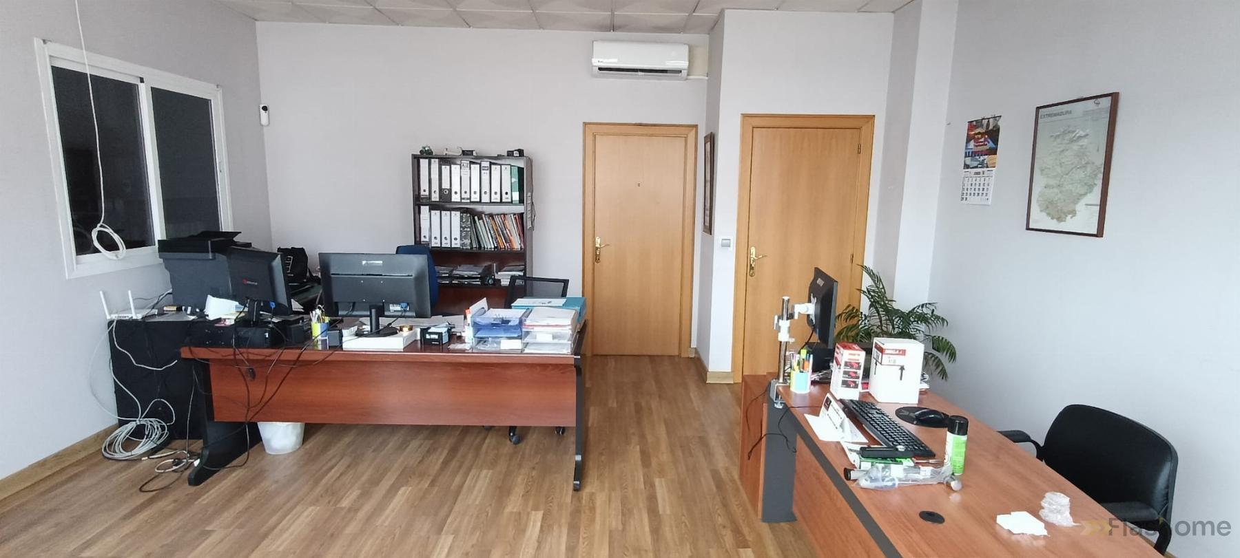 Venta de nave en Don Benito