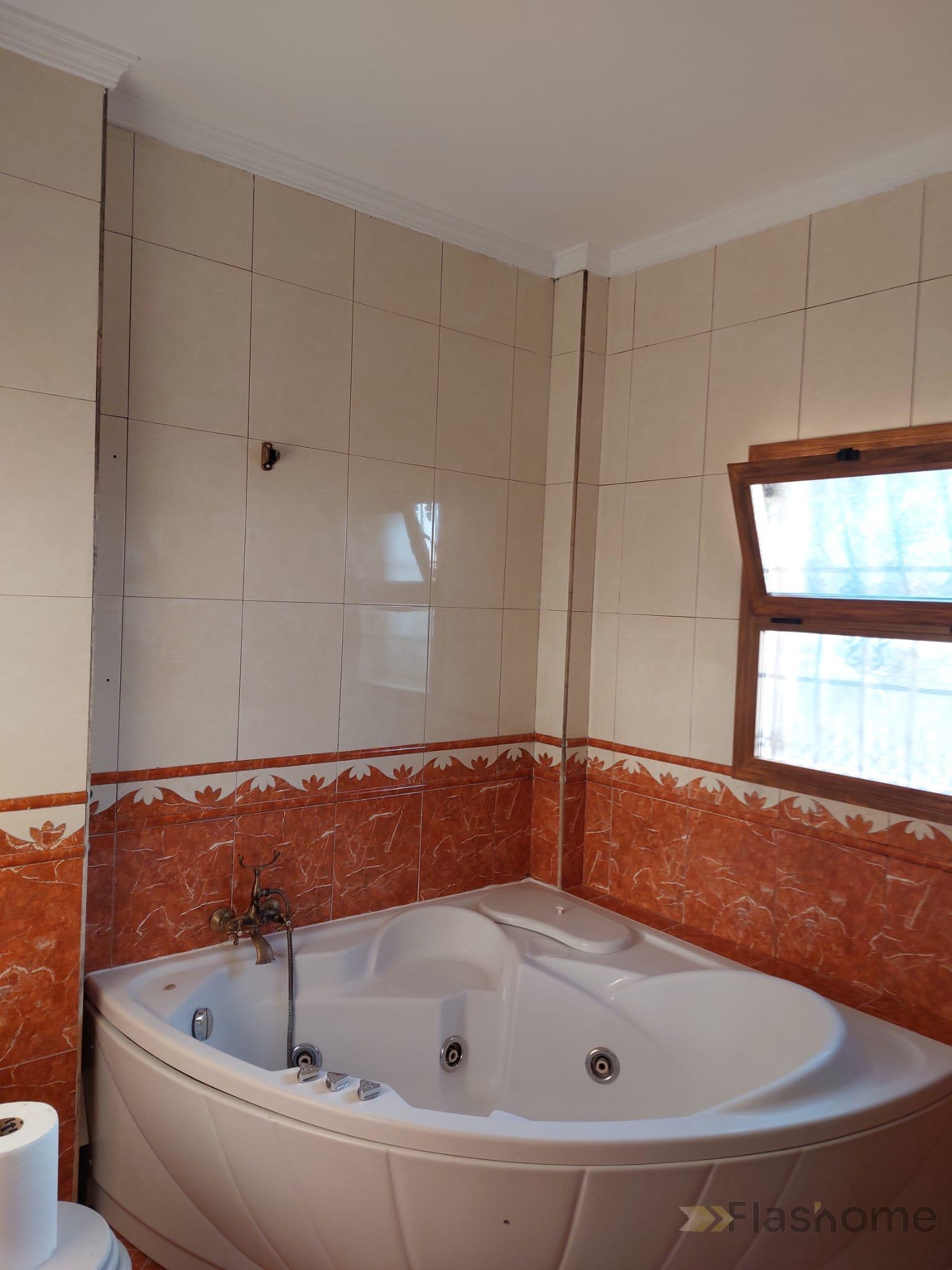 Venta de chalet en Sedella