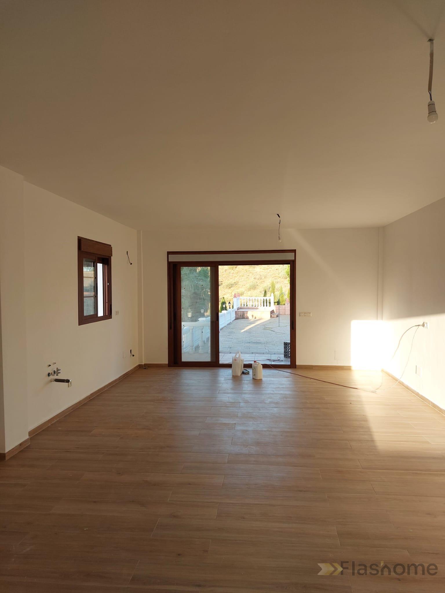 Venta de chalet en Sedella