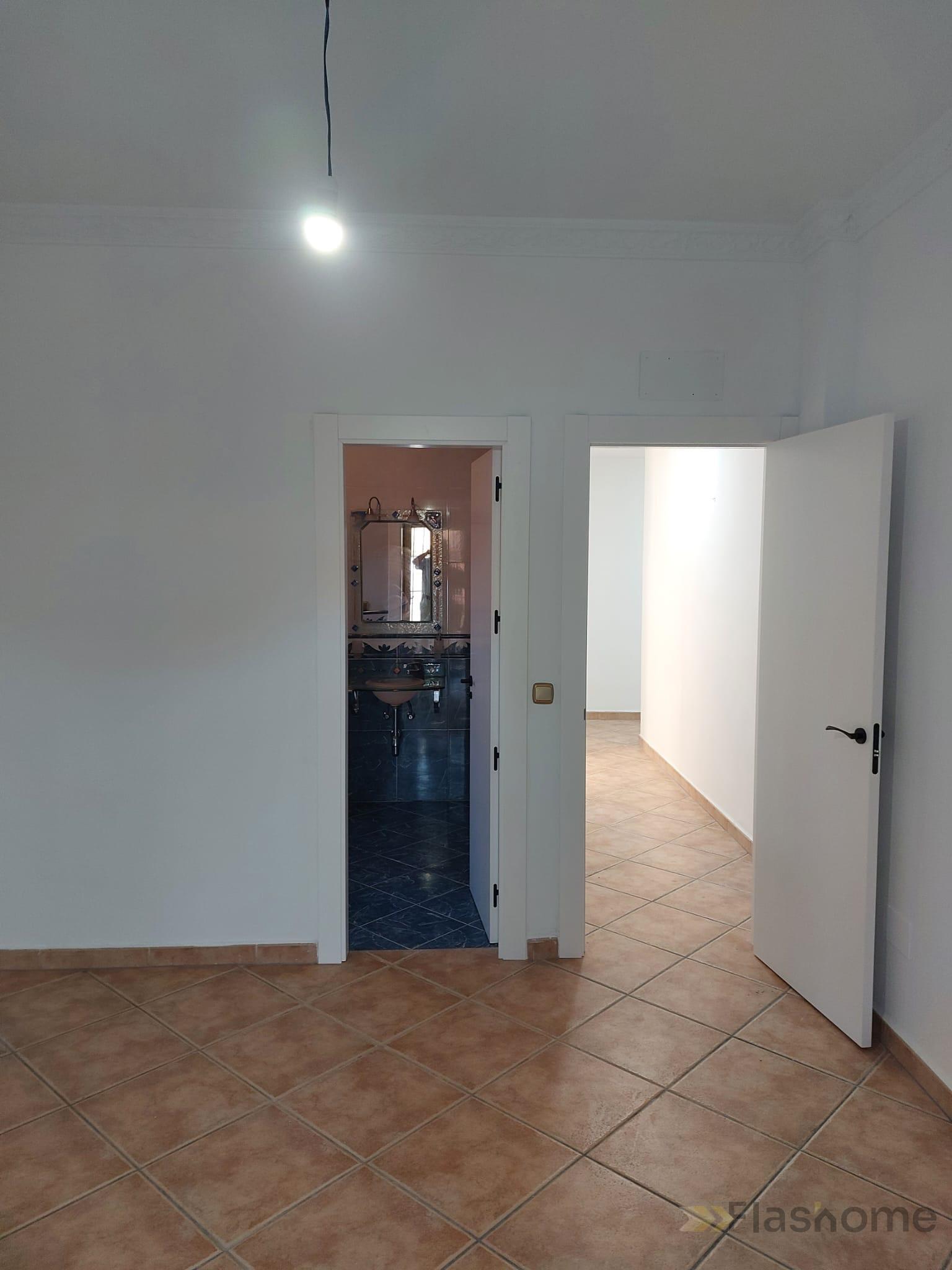 Venta de chalet en Sedella