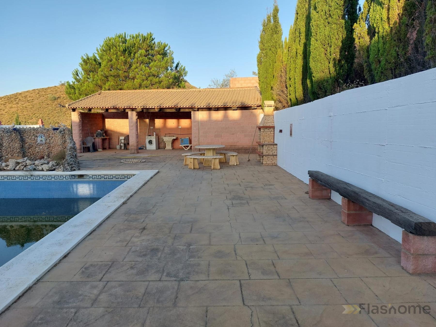 Venta de chalet en Sedella