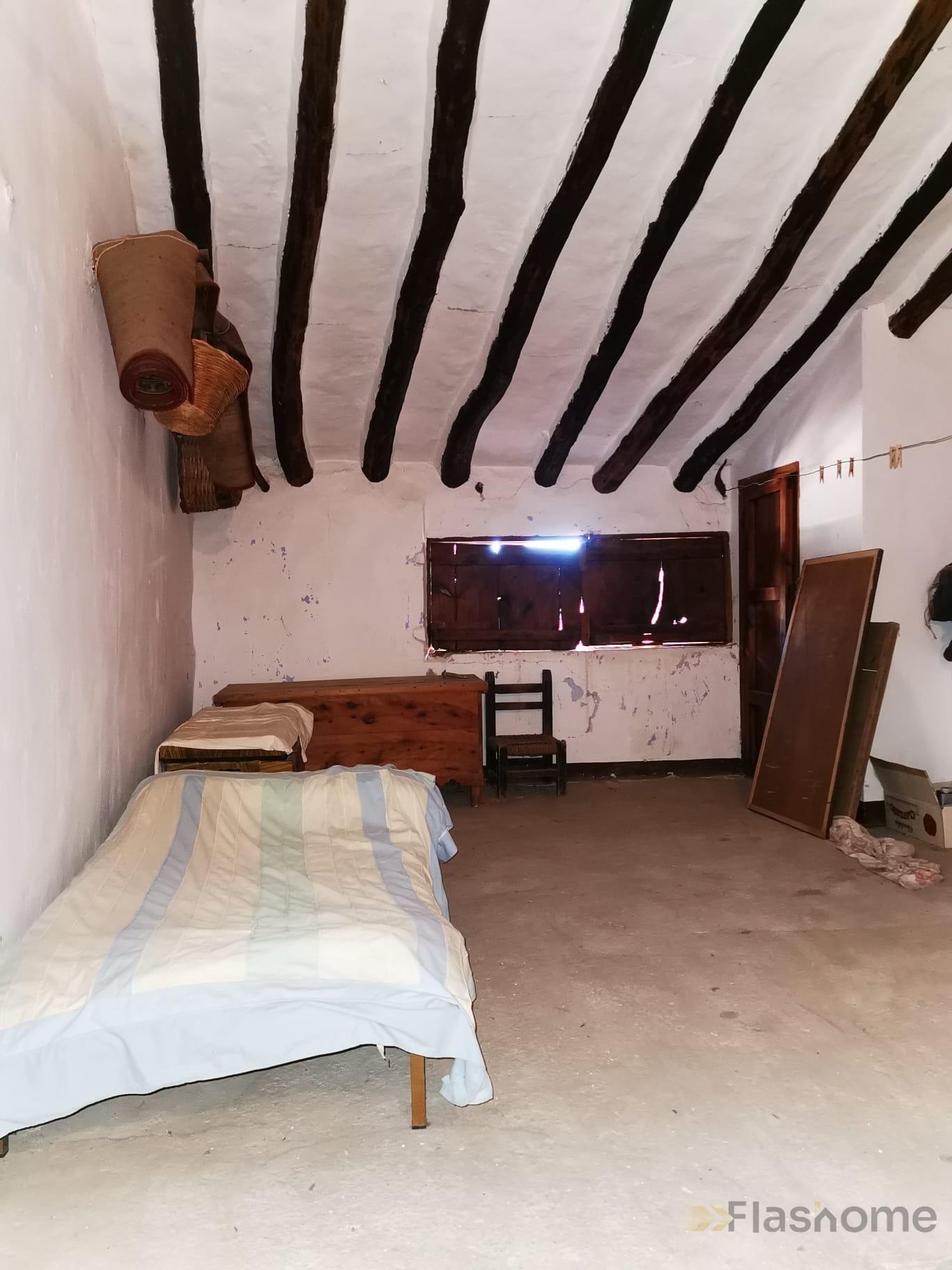 Venta de casa en Ademuz