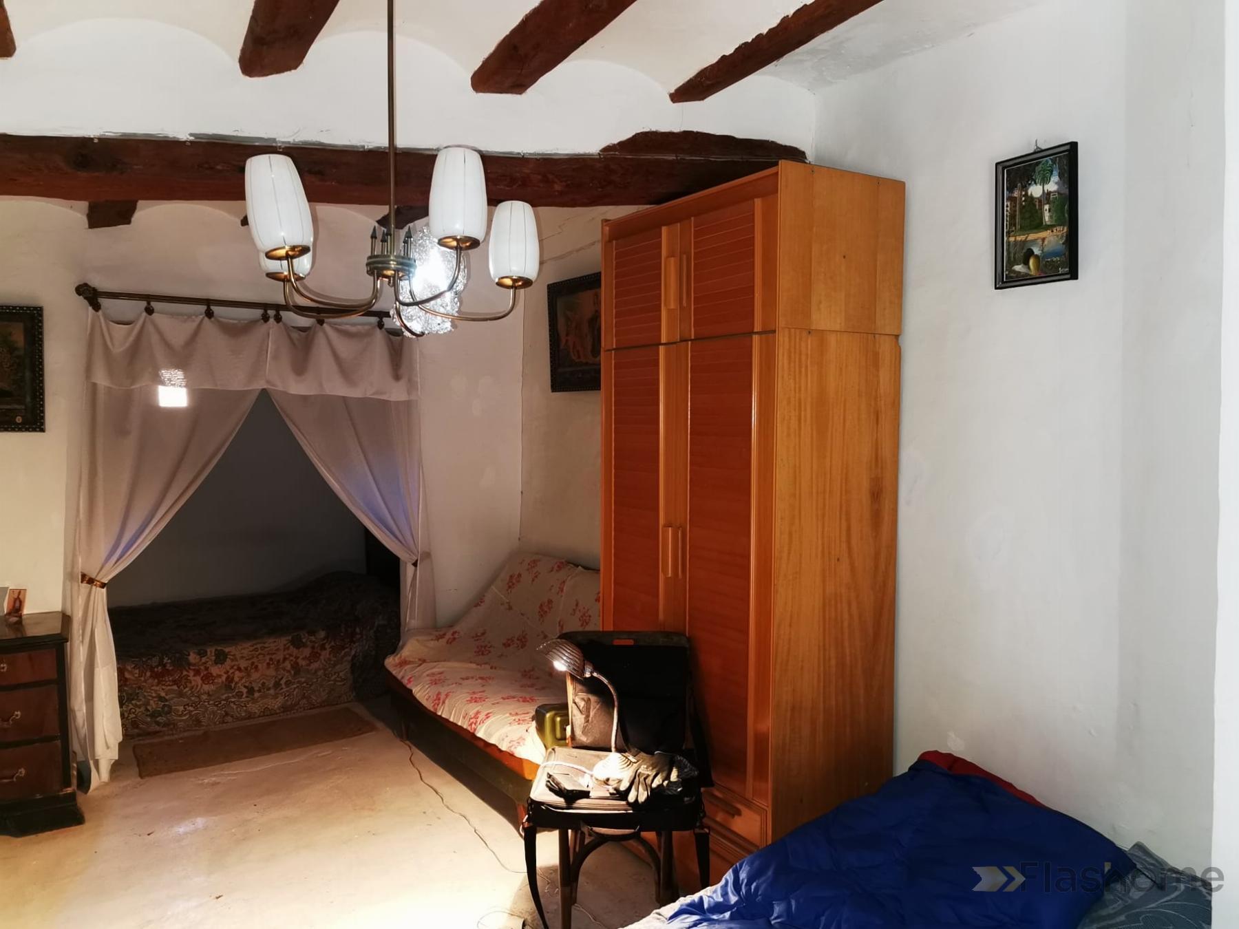 Venta de casa en Ademuz