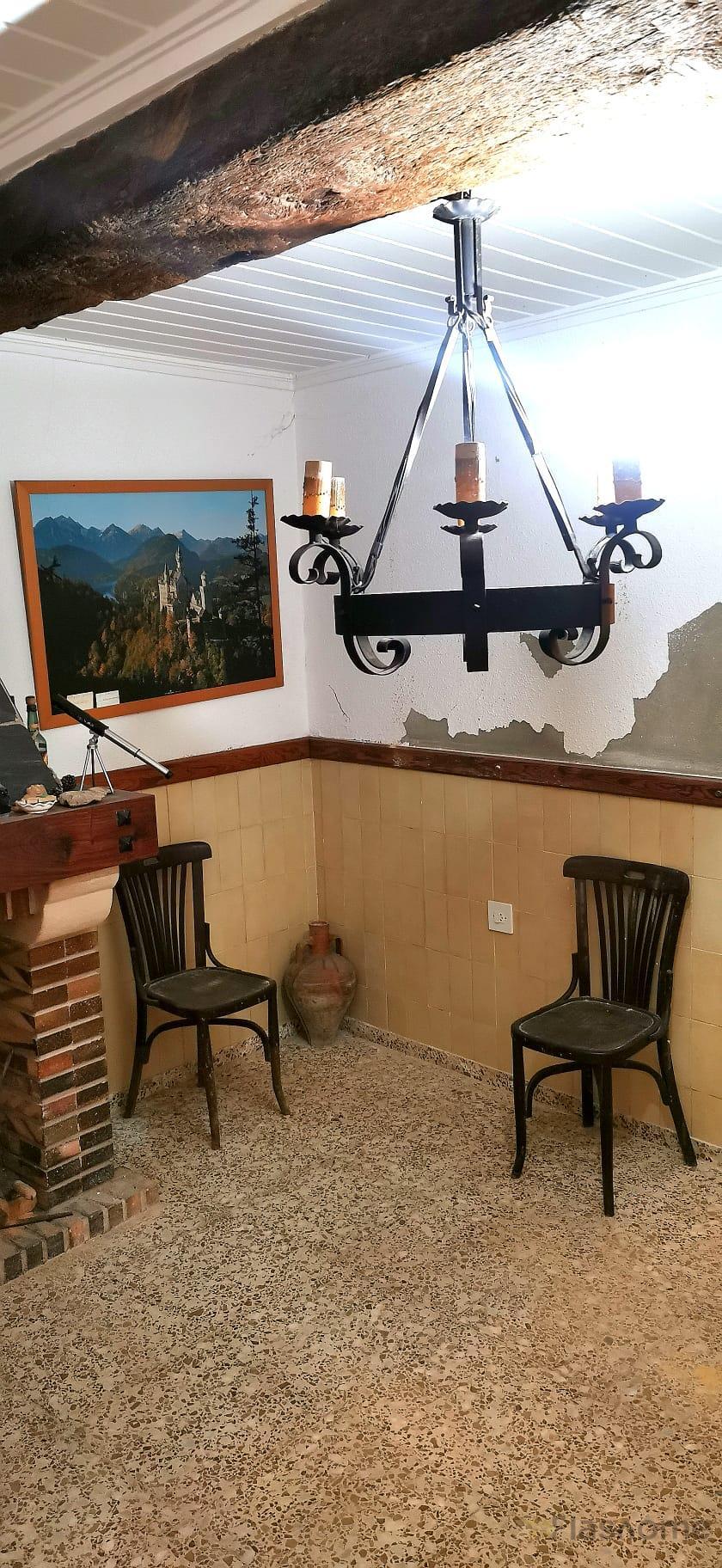 Venta de casa en Ademuz