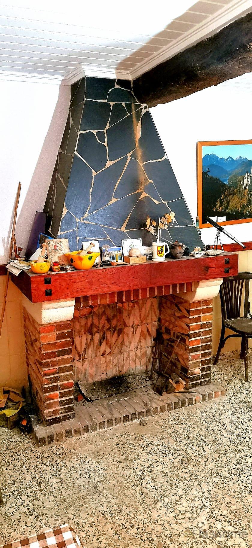 Venta de casa en Ademuz