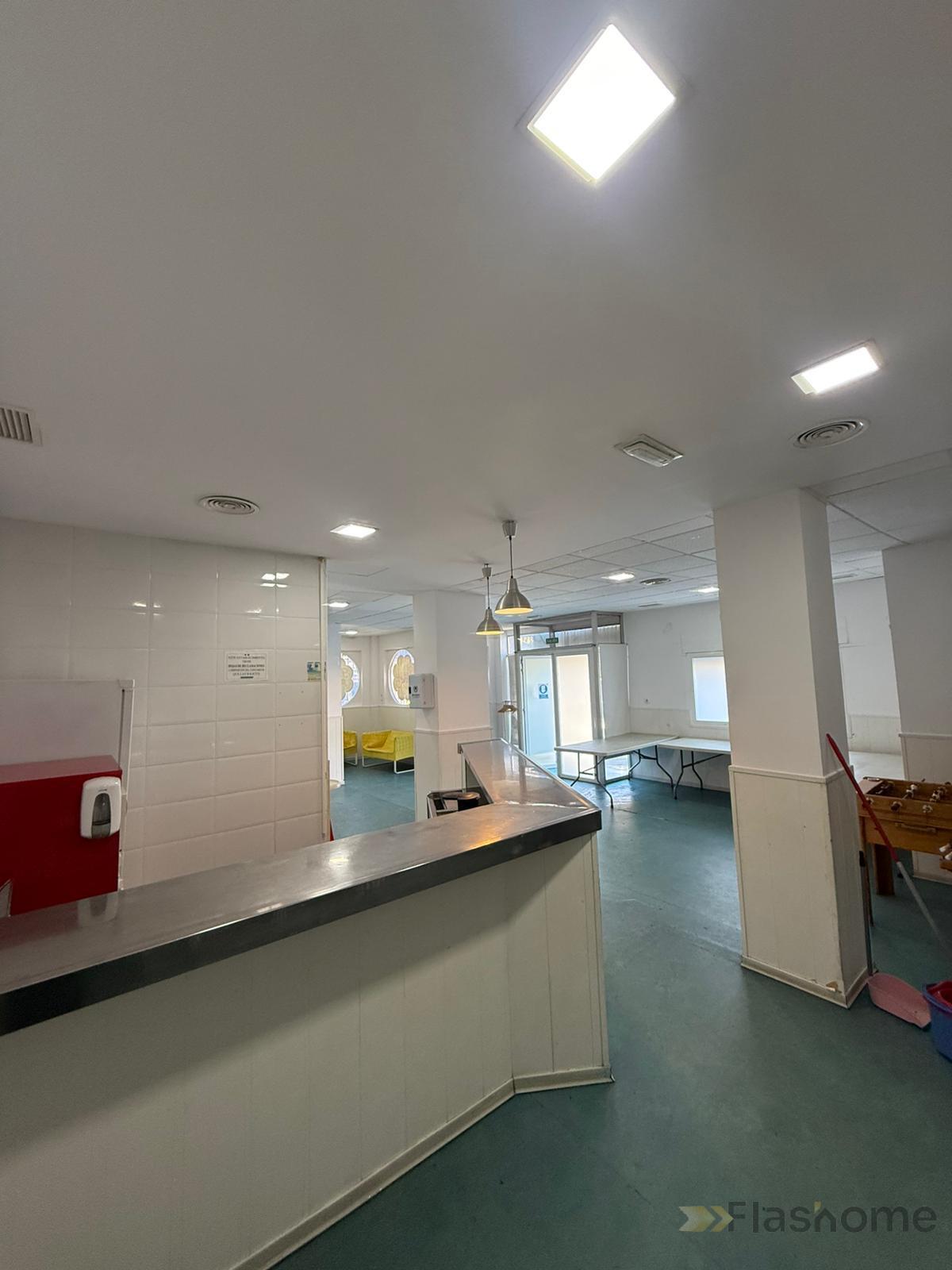 Venta de local en Badajoz