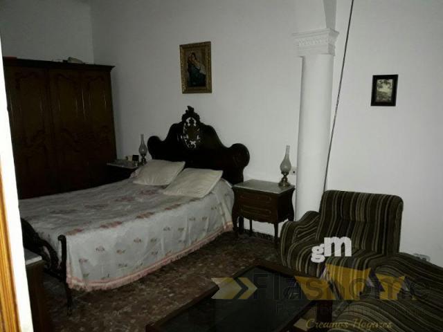 For sale of house in Villanueva de la Serena