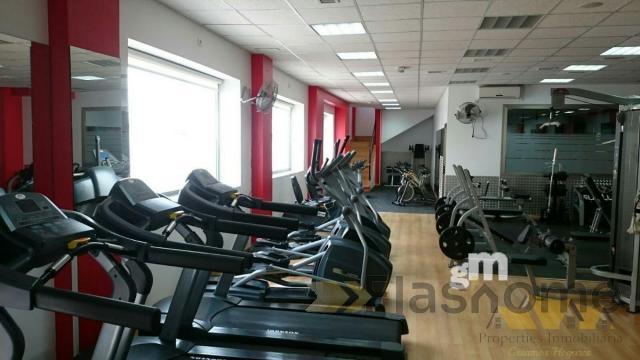 For sale of commercial in Talavera la Real