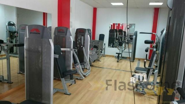 For sale of commercial in Talavera la Real