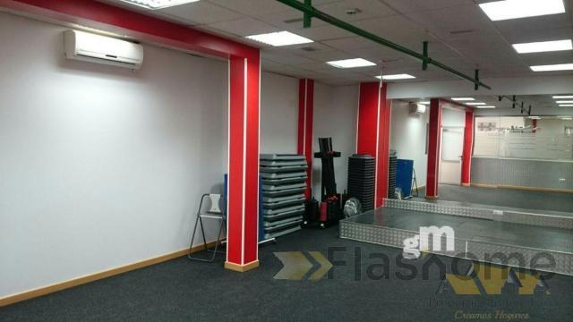 For sale of commercial in Talavera la Real