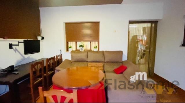 For sale of flat in Santa Amalia