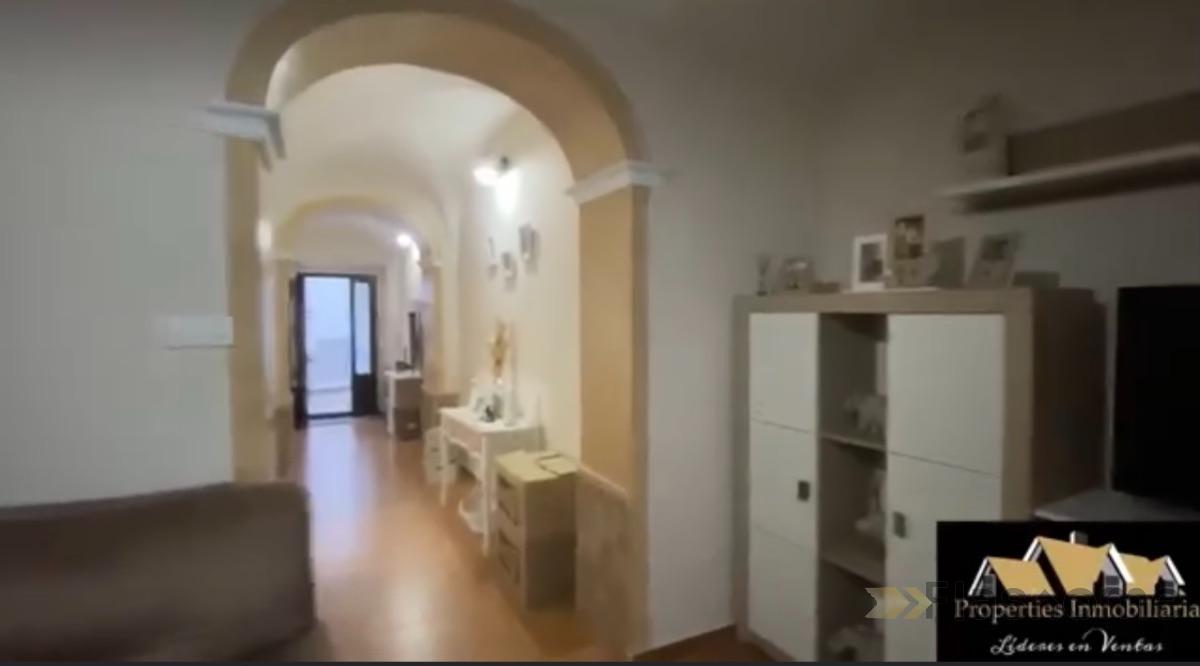 For sale of house in Medellín
