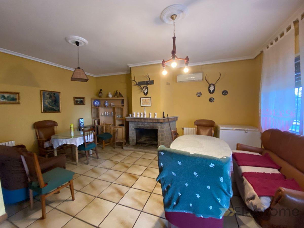 For sale of chalet in Vivares