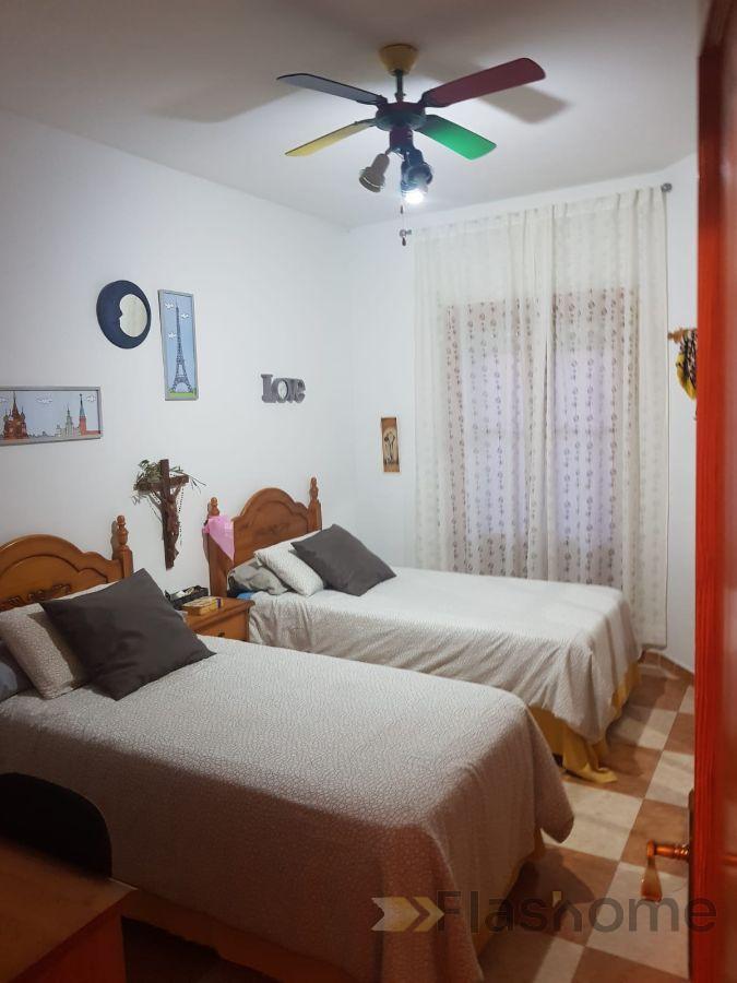 For sale of flat in Arroyo de San Serván