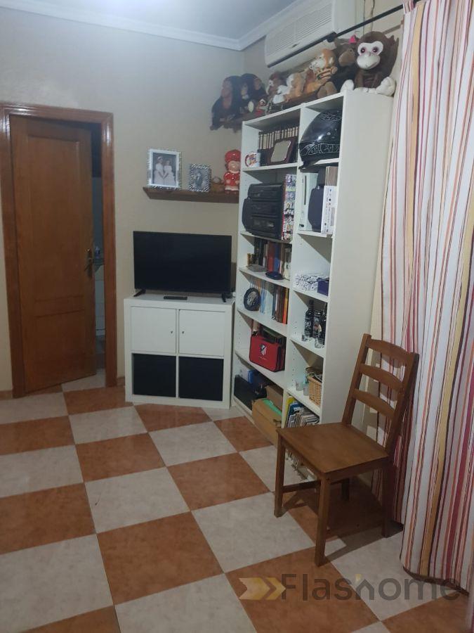 For sale of flat in Arroyo de San Serván