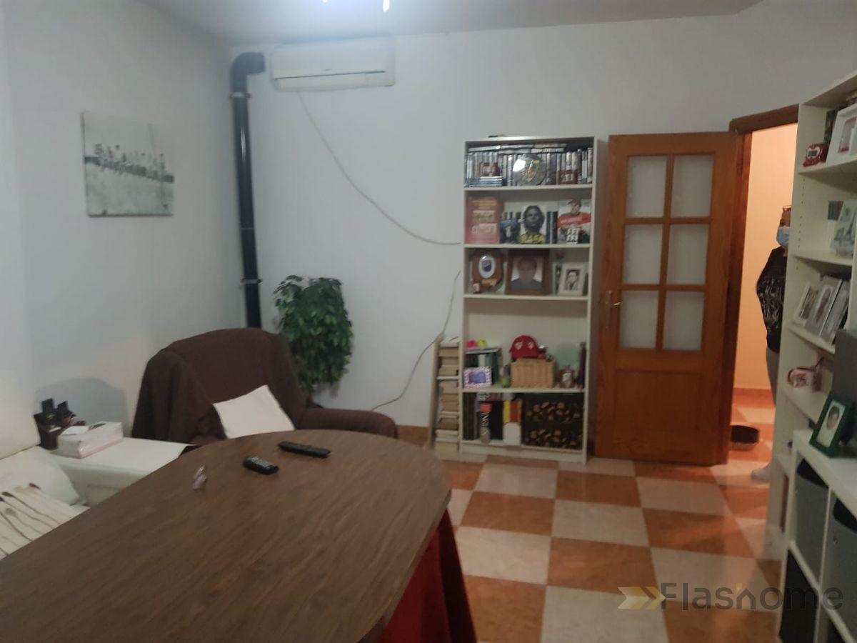 For sale of flat in Arroyo de San Serván