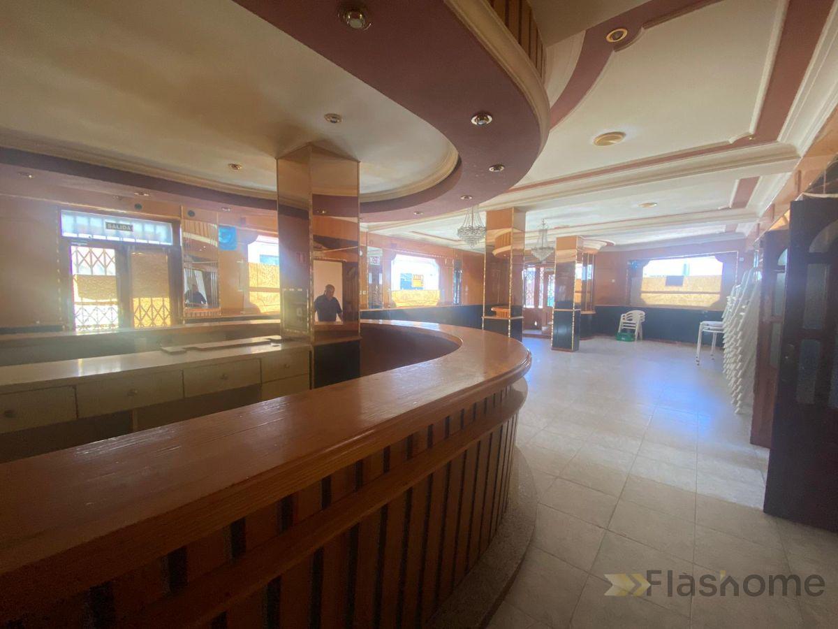 For sale of commercial in Santa Amalia