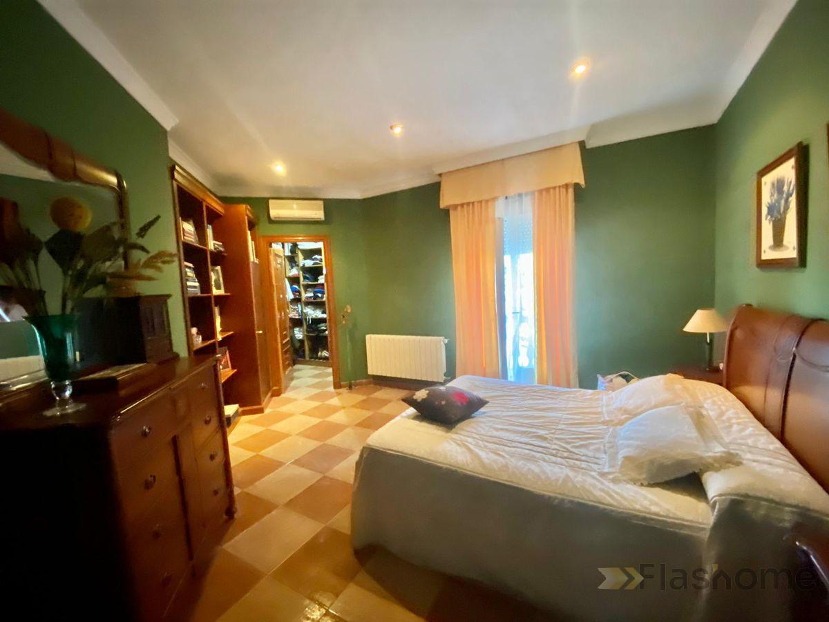 For sale of duplex in Santa Amalia