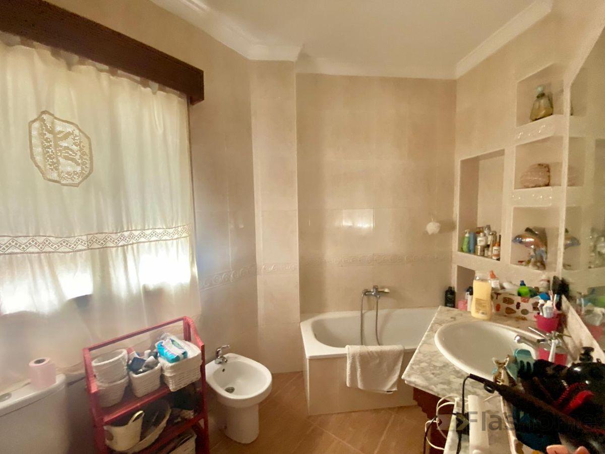 For sale of duplex in Santa Amalia
