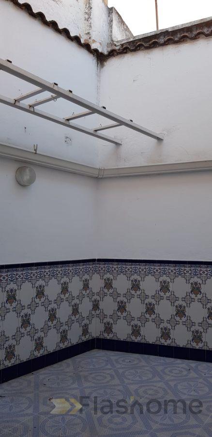 For sale of building in Badajoz