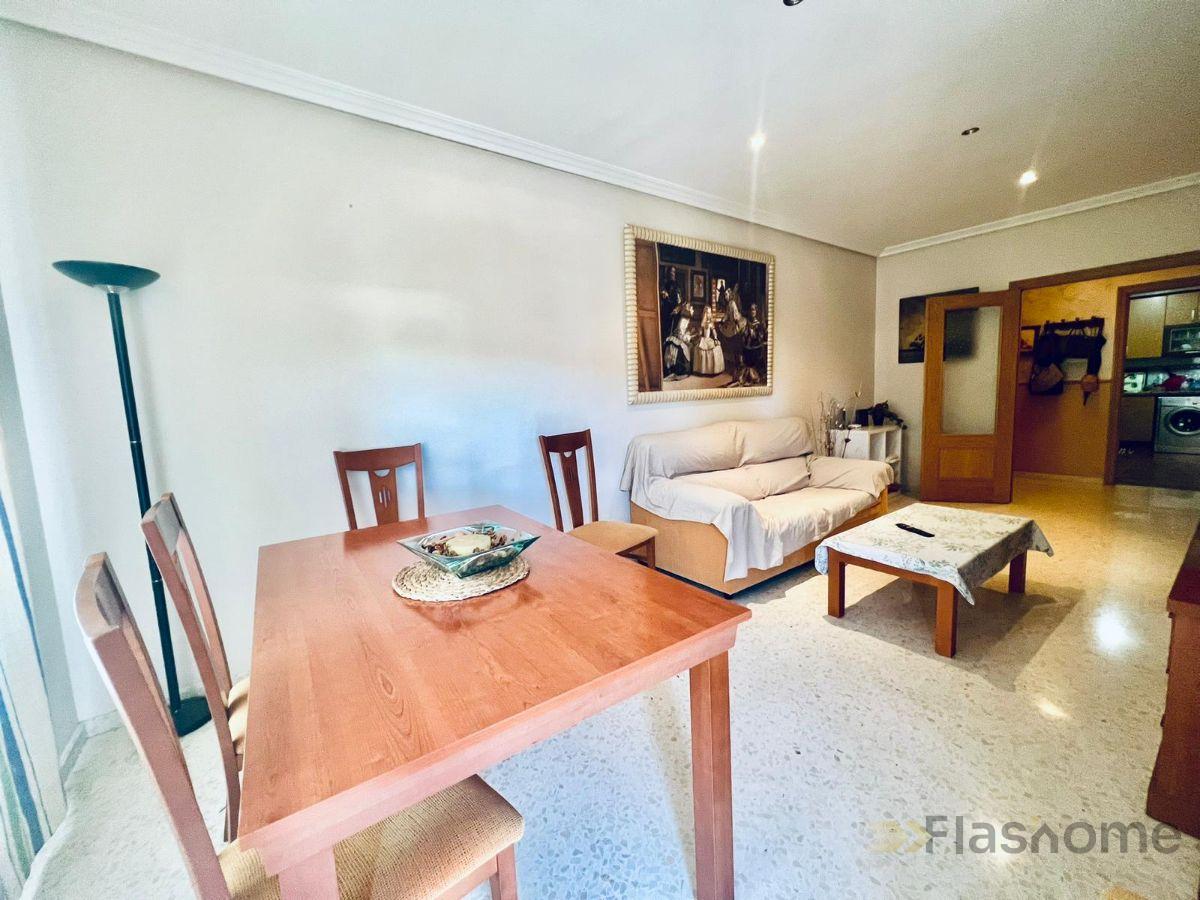 For sale of flat in Almendralejo