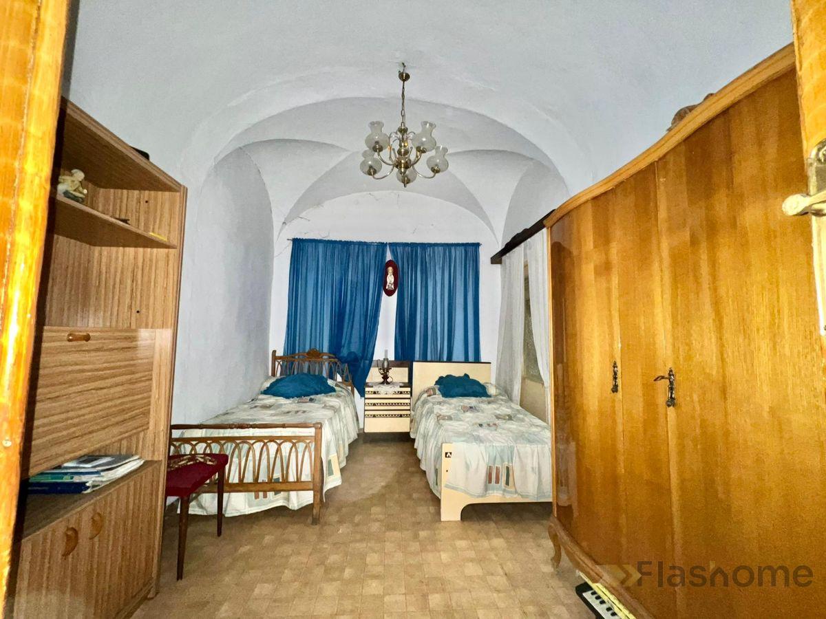 For sale of house in Santa Amalia
