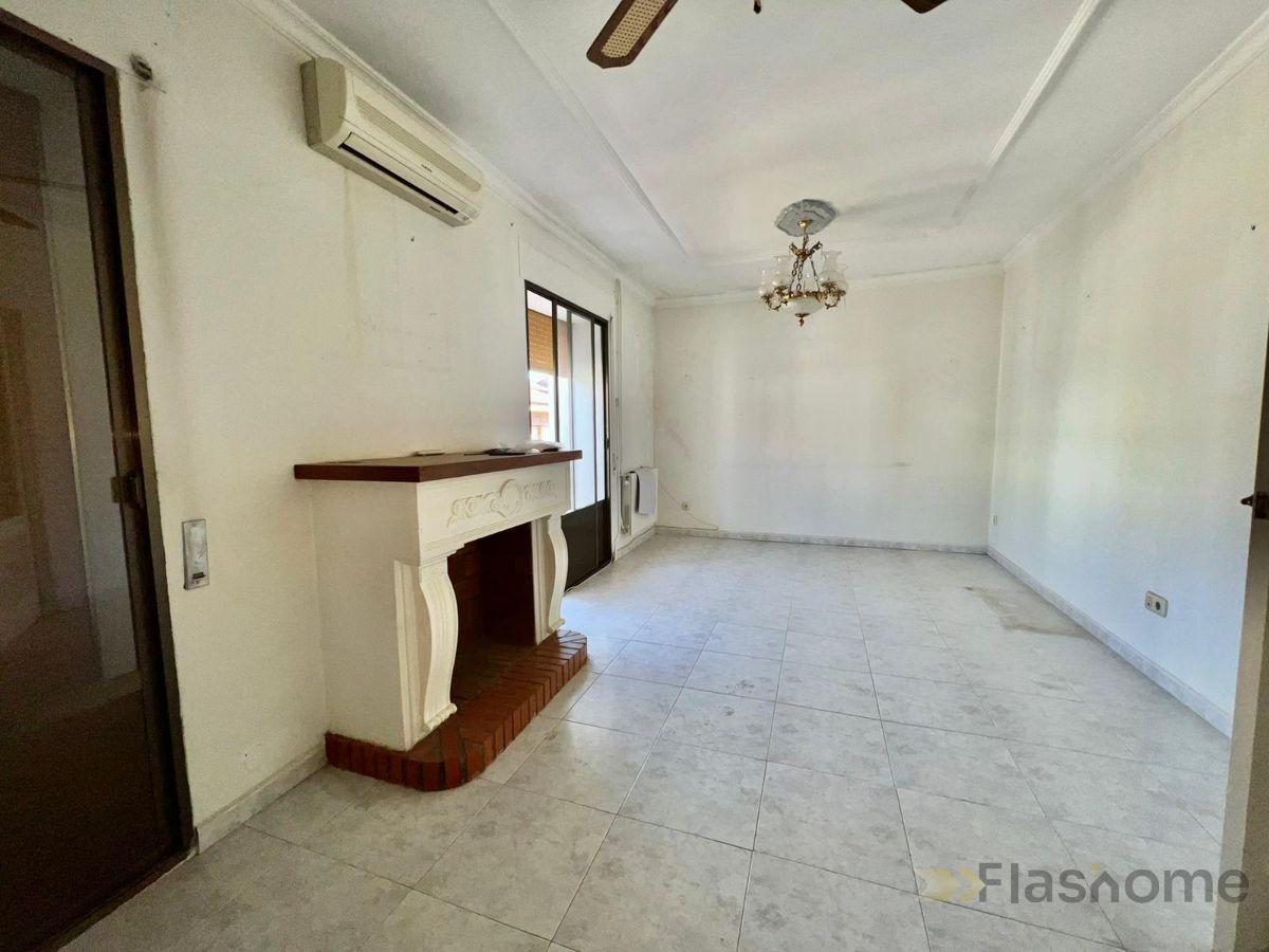 For sale of house in Santa Amalia