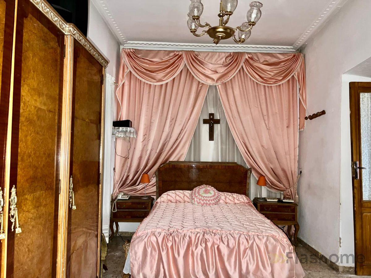 For sale of house in Santa Amalia