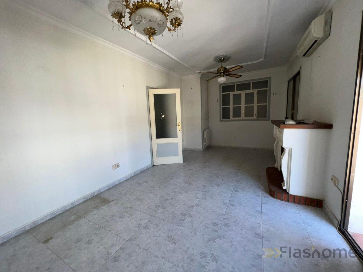 For sale of house in Santa Amalia