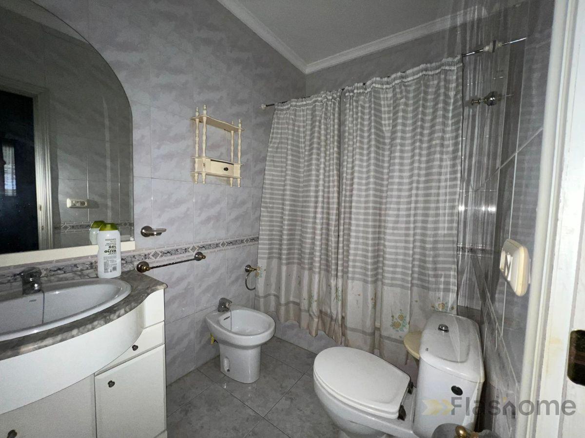 For sale of house in Santa Amalia