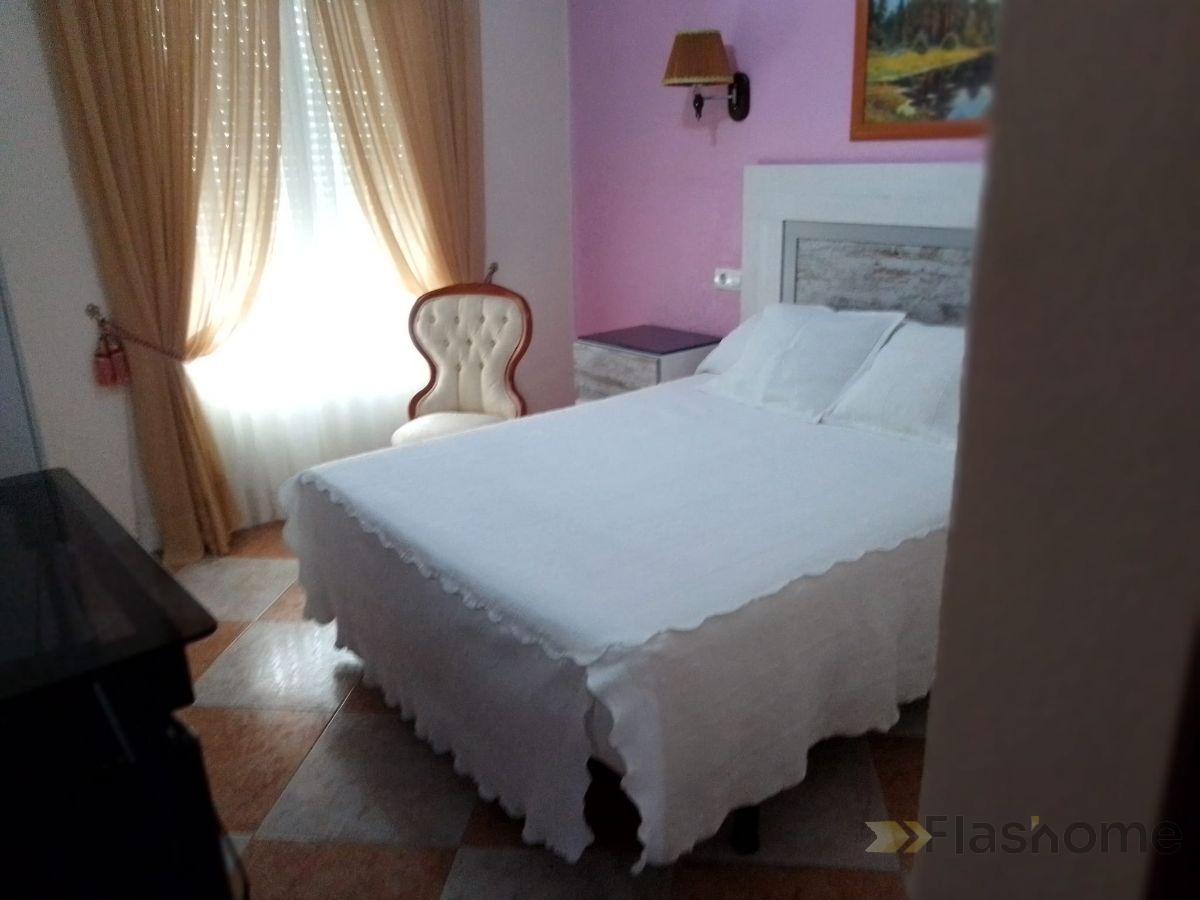 For sale of hotel in Badajoz