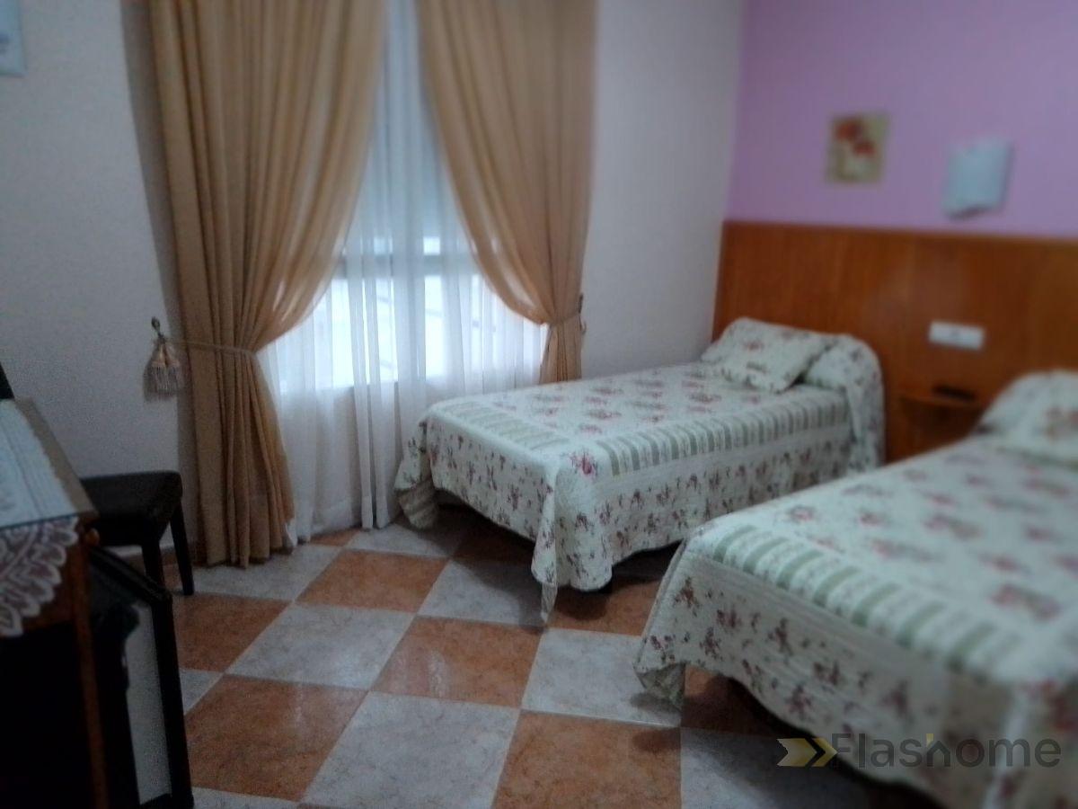 For sale of hotel in Badajoz