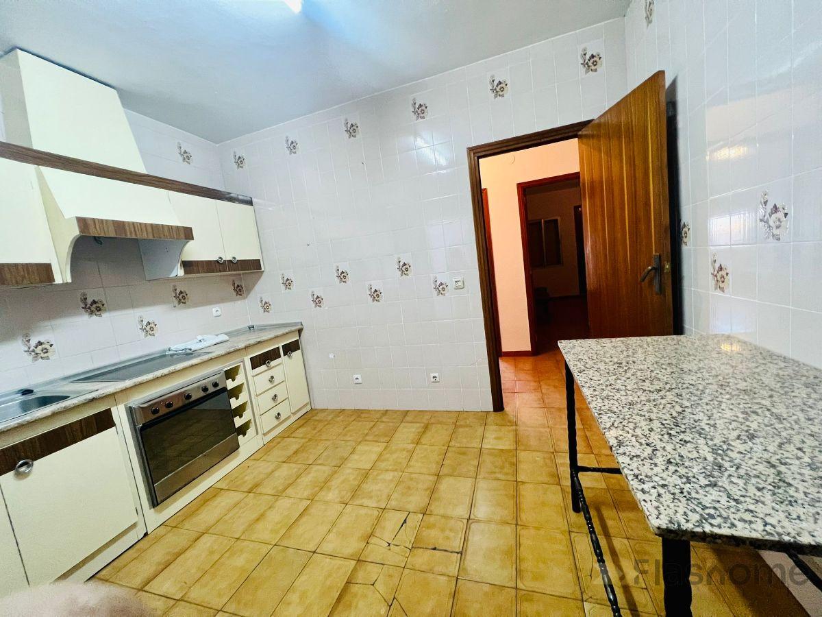 For sale of flat in Santa Amalia