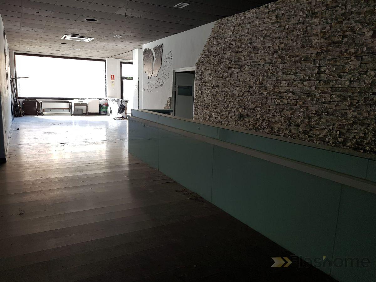 For sale of commercial in Badajoz