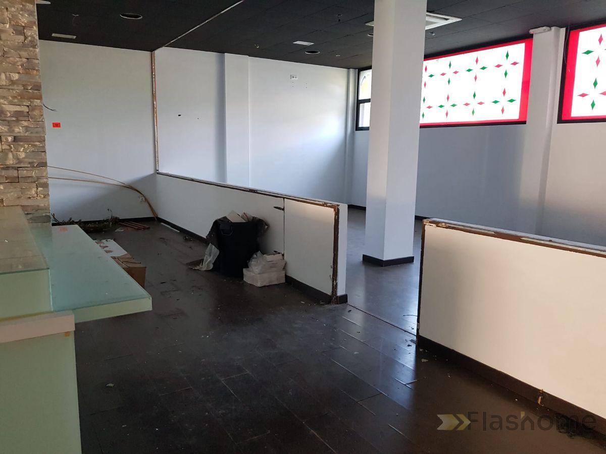 For sale of commercial in Badajoz