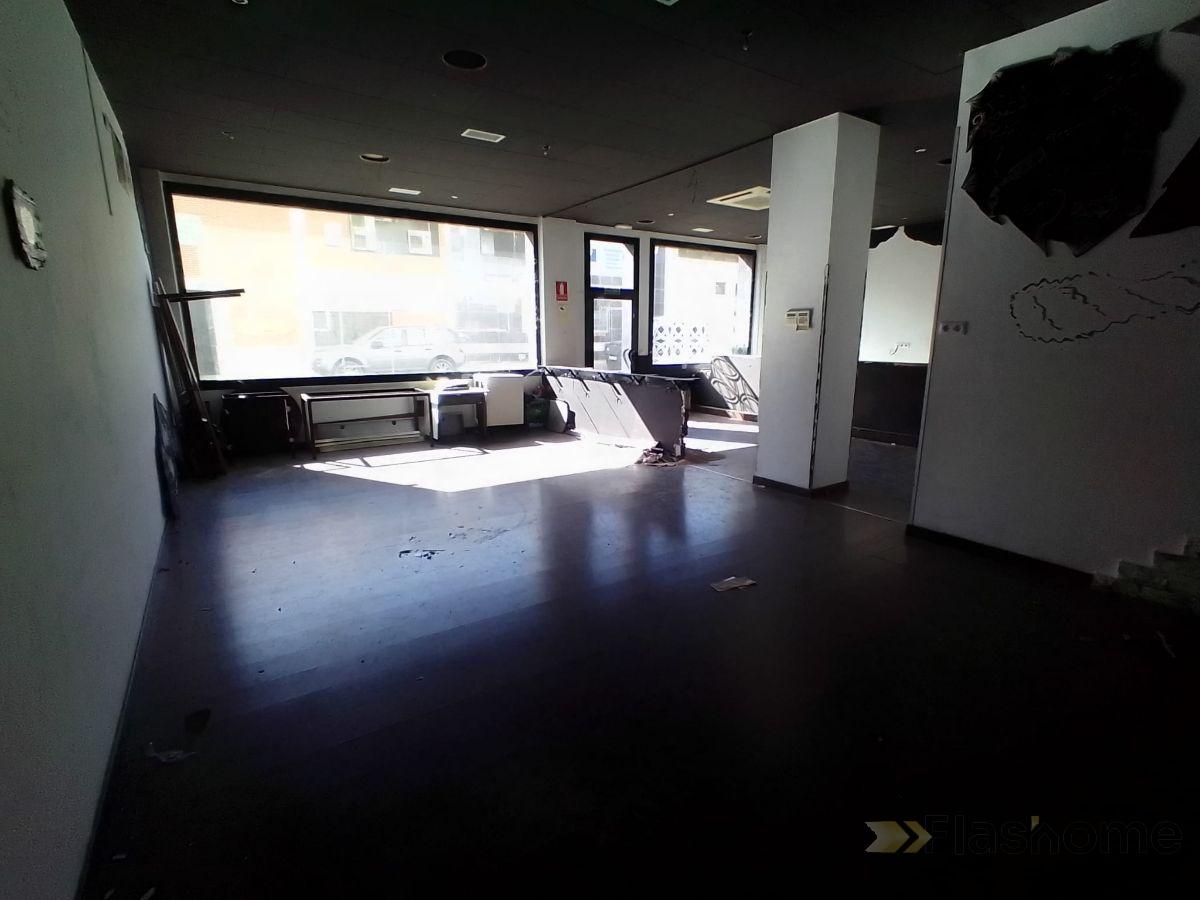 For sale of commercial in Badajoz