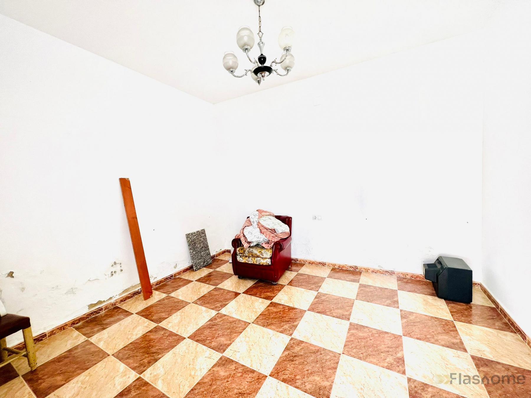 For sale of house in Santa Amalia
