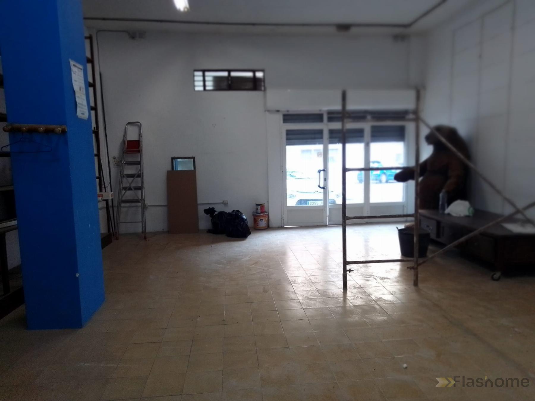 For sale of commercial in Badajoz