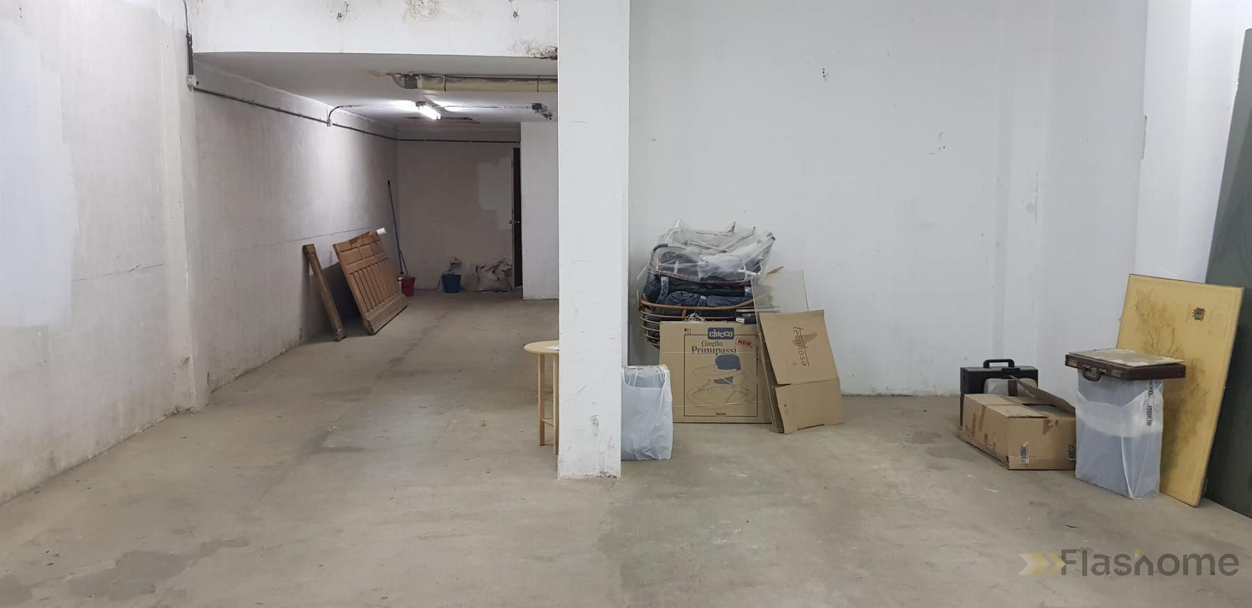For sale of commercial in Badajoz
