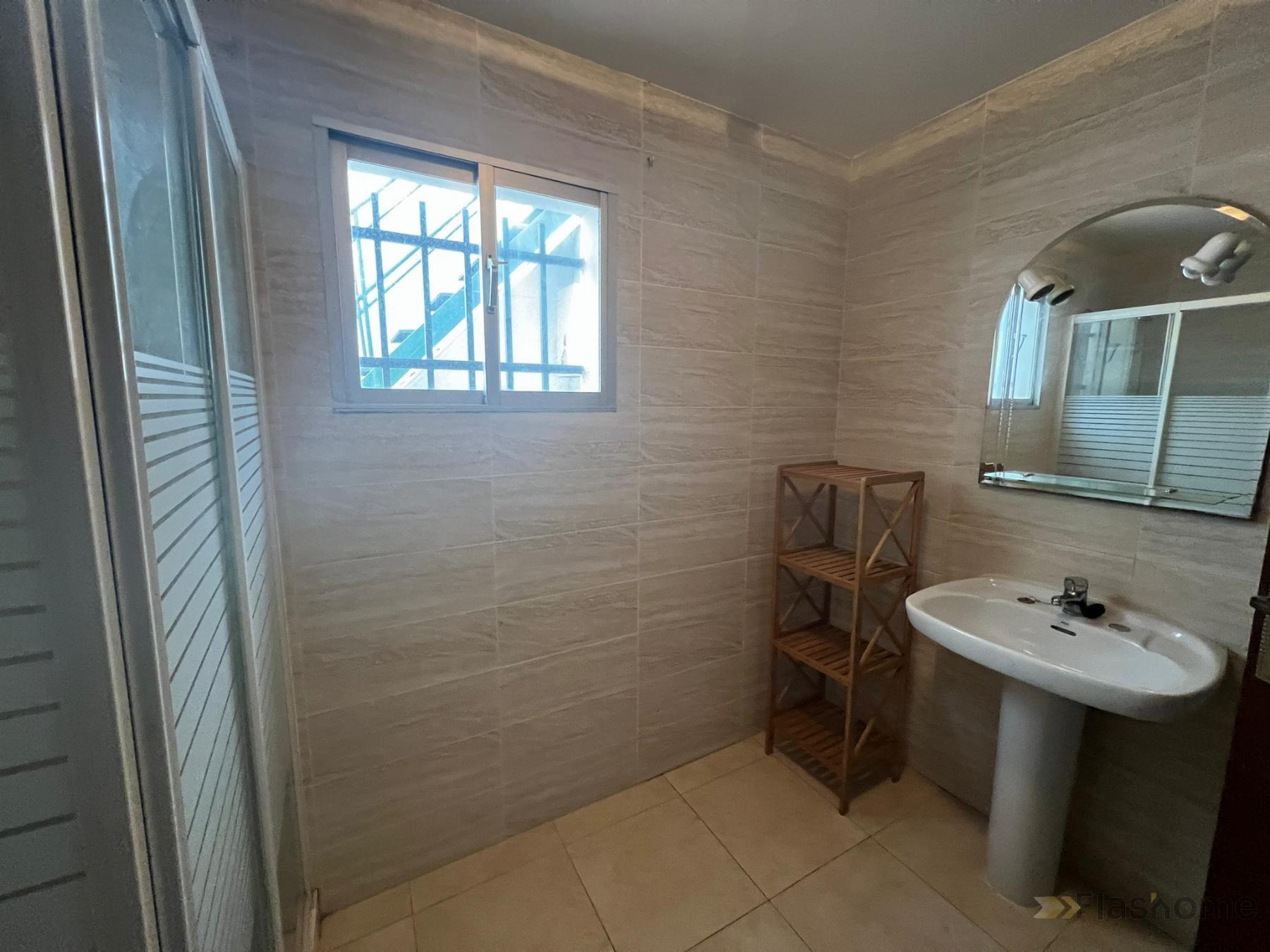 Venta de edificio en Santa Amalia
