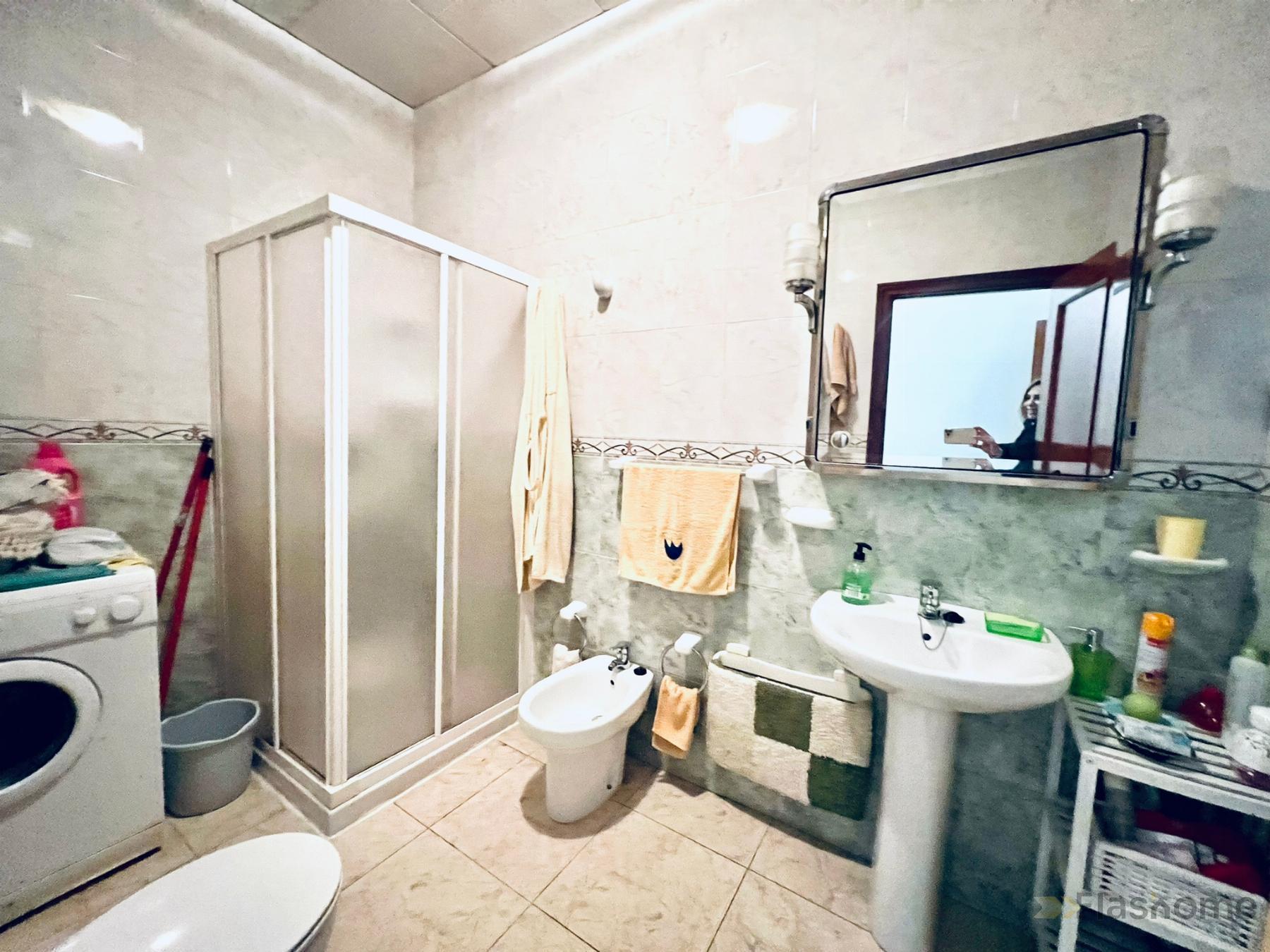 For sale of ground floor in Don Benito