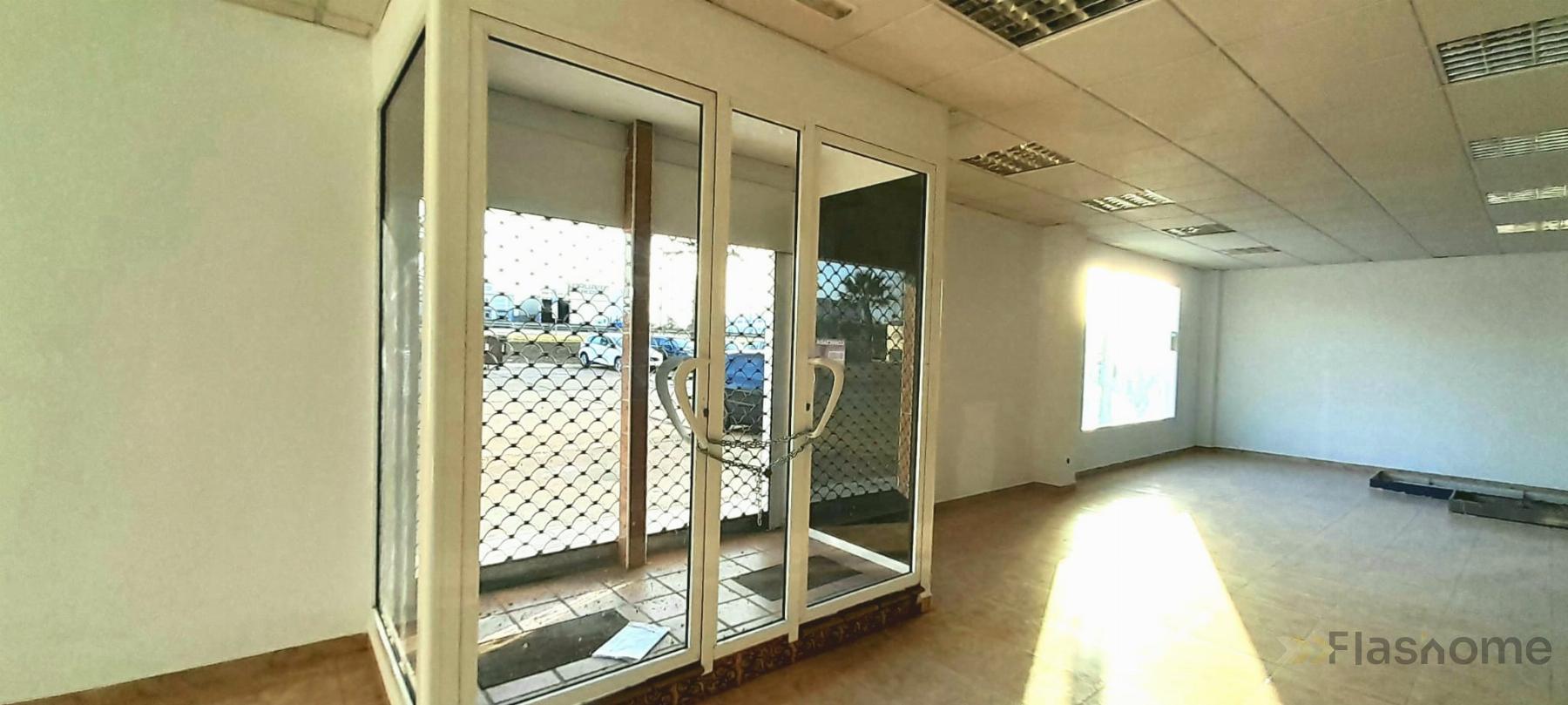For rent of commercial in Don Benito