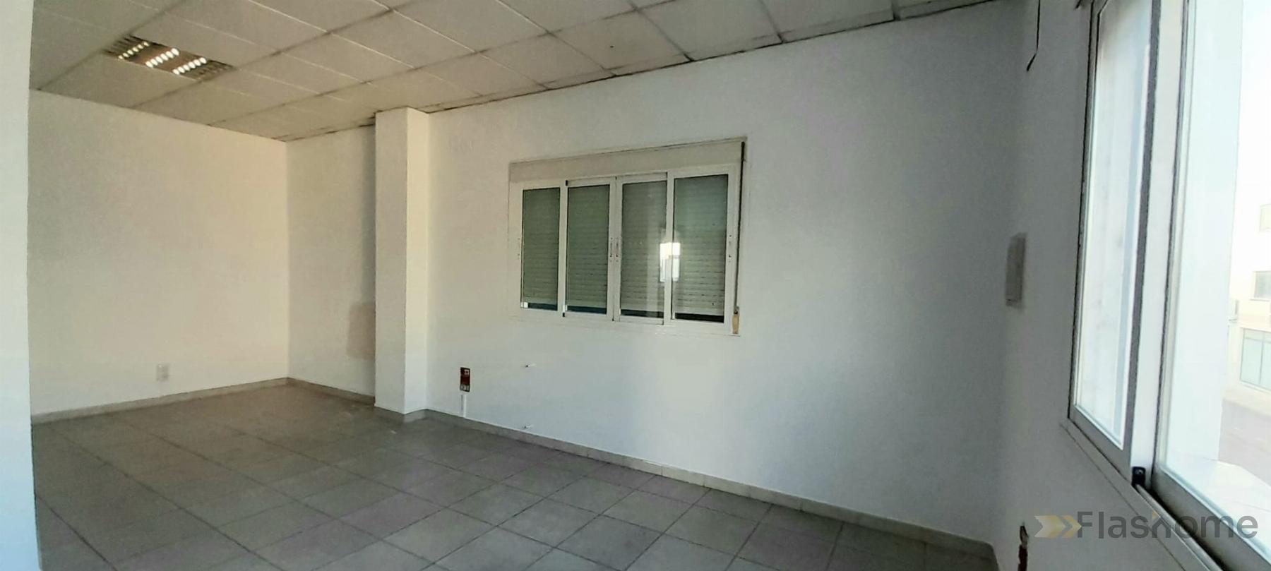 For rent of commercial in Don Benito