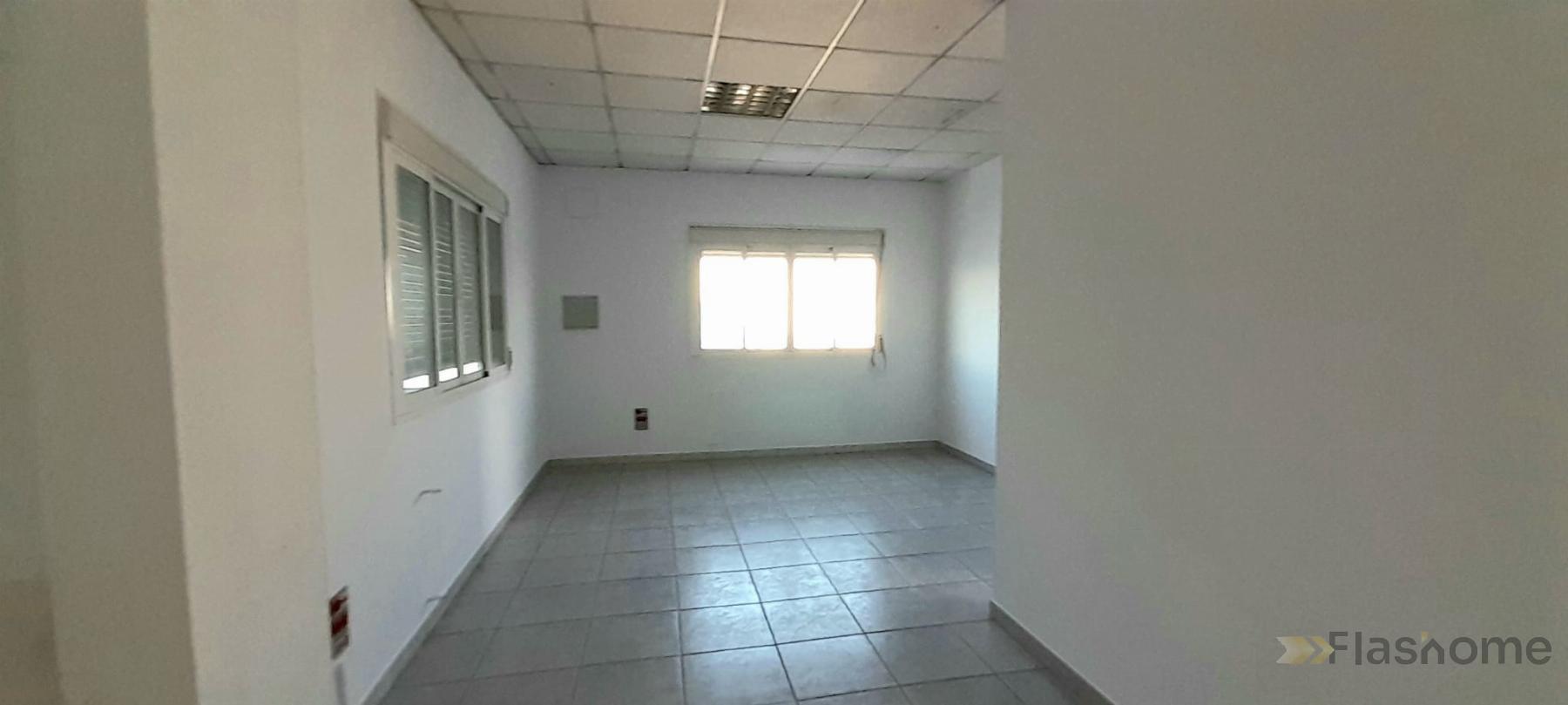 For rent of commercial in Don Benito