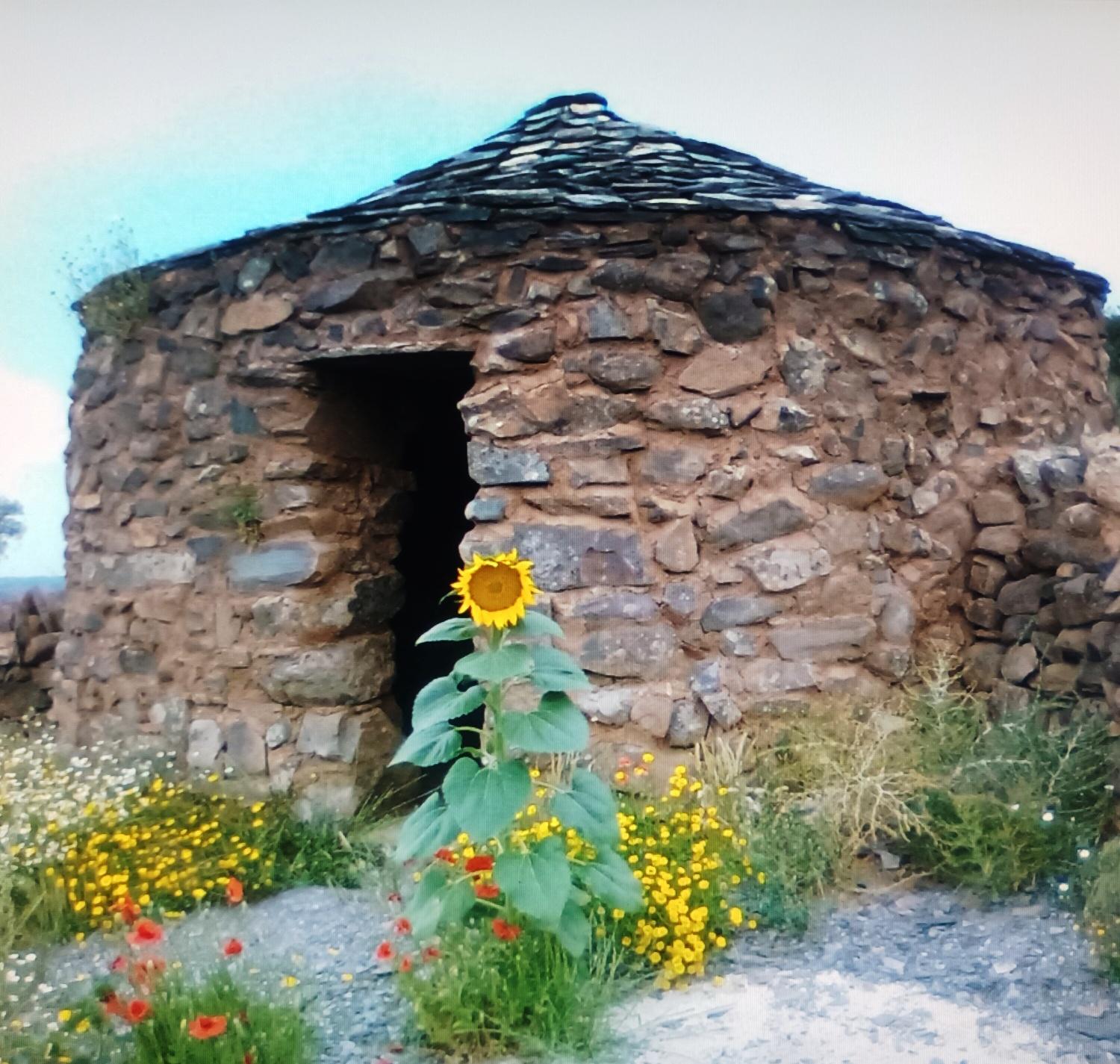 For sale of recreation property in Encinasola